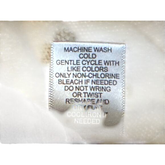 NWT CIAO BELLA Embroidered Front Cropped Powder Pink Sweater Small - Picture 8 of 8